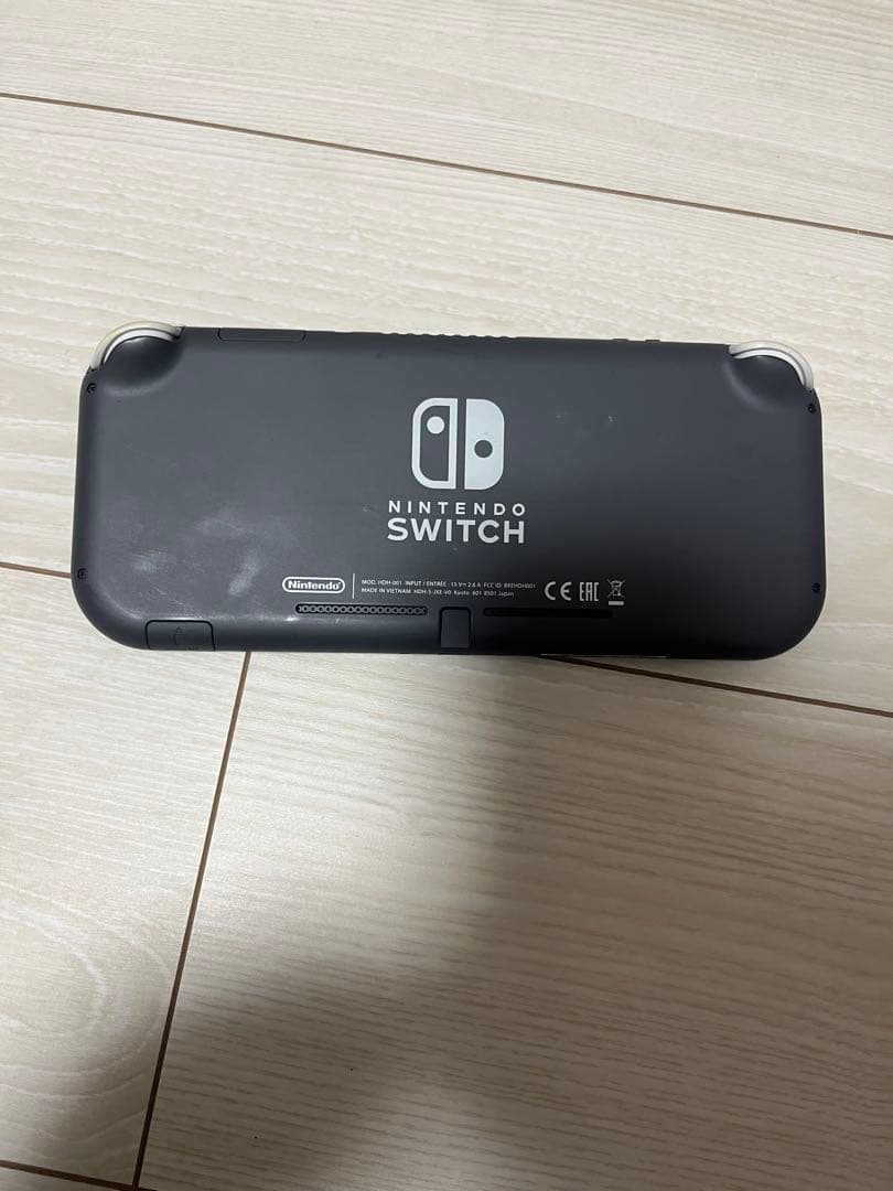 Nintendo Switch Lite + ゲームソフト3本セット