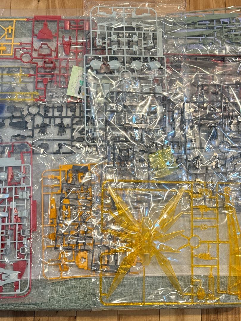 【新品】ガンプラEXPO限定 MG デスティニーガンダム ハイネ専用機