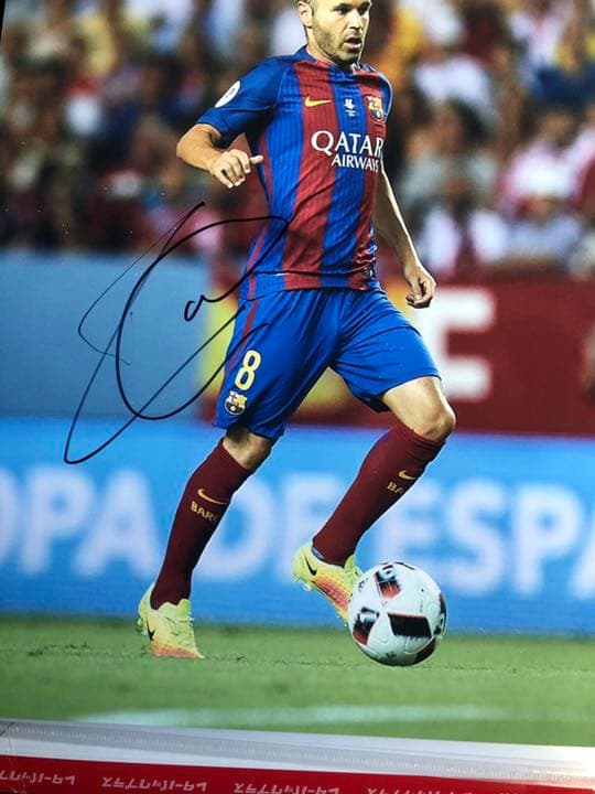 アンドレス・イニエスタ　直筆サイン