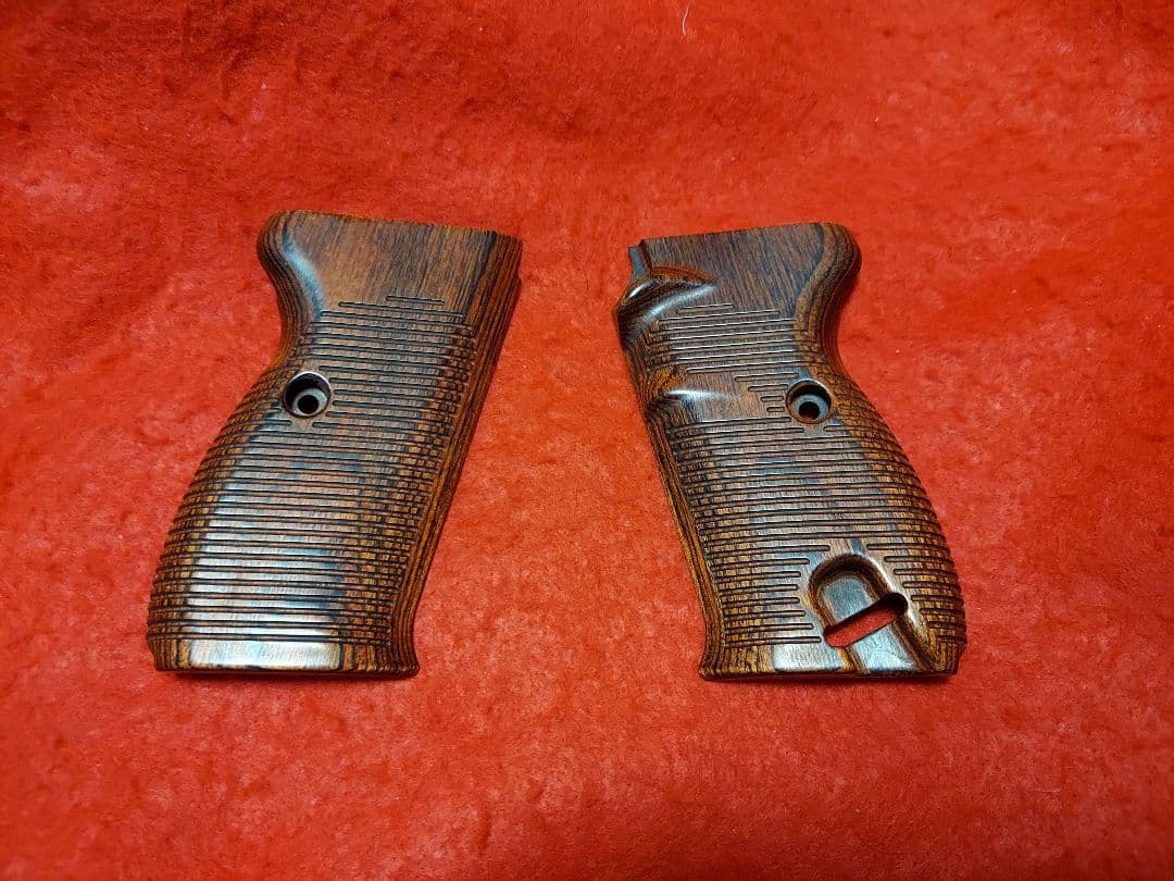 マルゼン　ワルサーP38ガスブローバックガン用　木製グリップ　パンドラアームズ