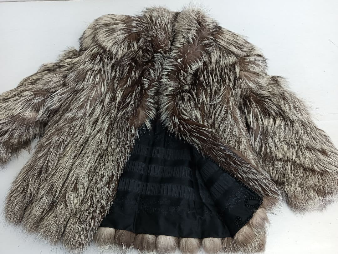 【26＊1068】◆最高級◆SAGA FOX サガフォックス◆毛皮コート 11号