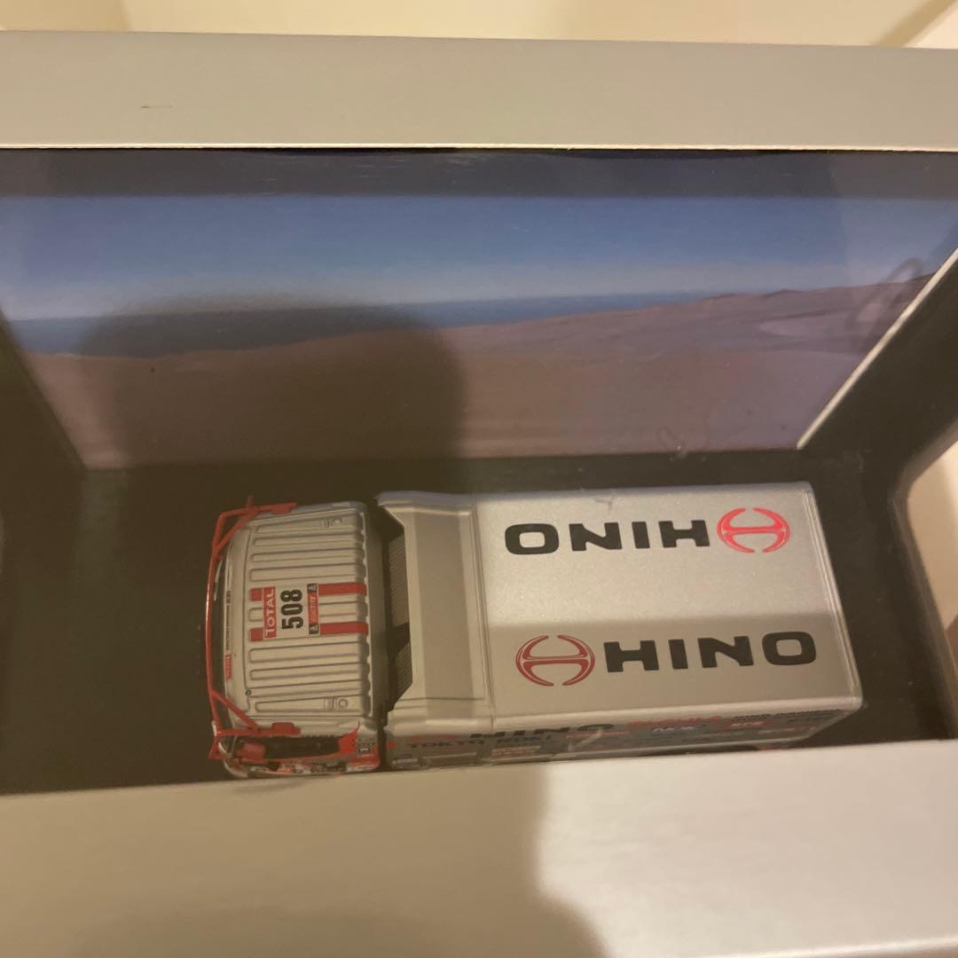 HINO 500 Series ダカールラリー2012 1:43ミニカーフィギア
