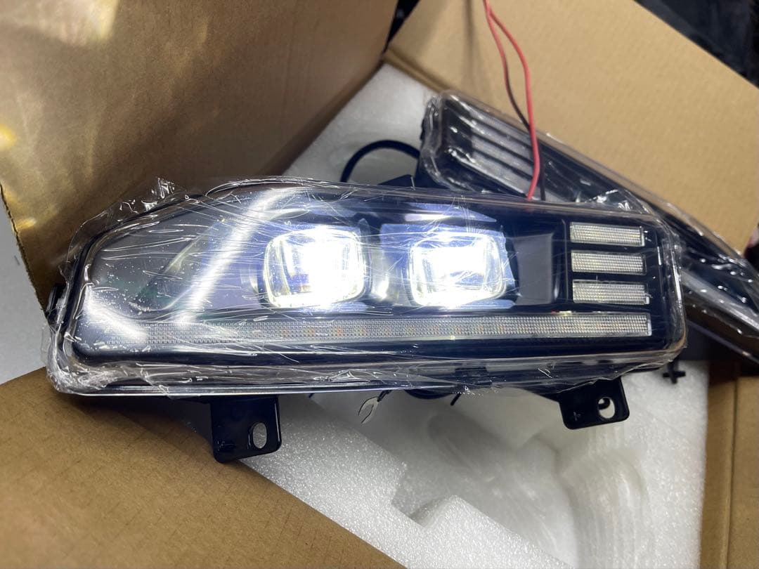 エクストレイルT32 後期 LEDフォグランプキット 未使用品