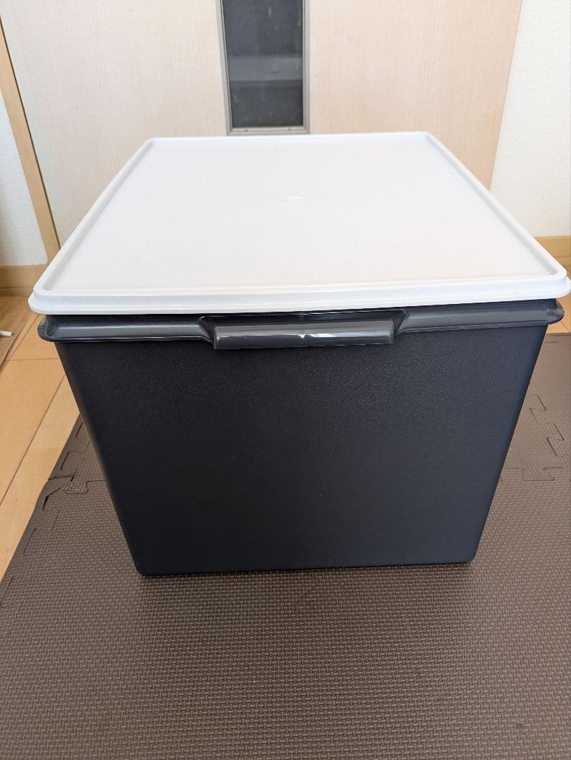 タッパーウェア ウルトラディープ、スーパーケース 容量42リットル