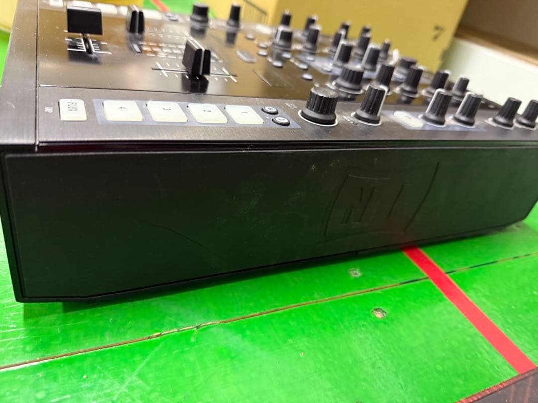 ス*ブ様 TRAKTOR KONTROL Z2 DJミキサー