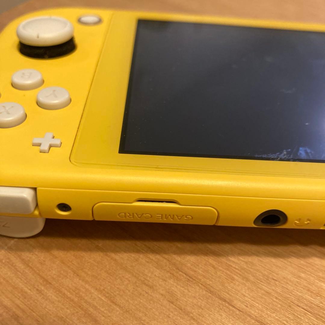 スイッチライト　イエロー　ジャンク品