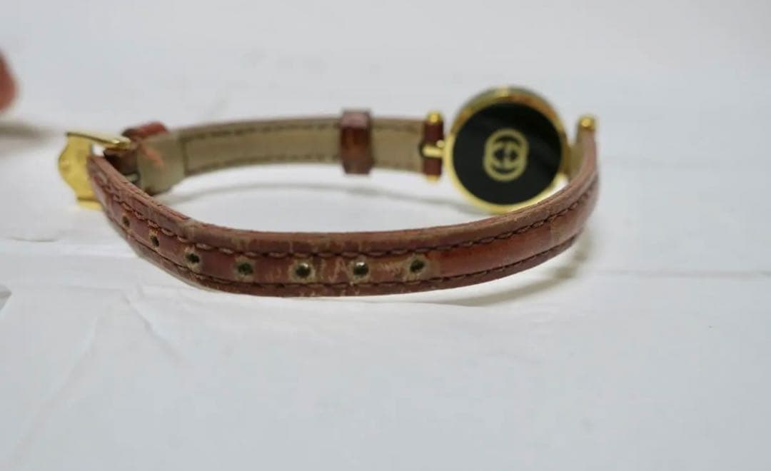 【保証書つき】腕時計 GUCCI 茶色ベルト 時計 レディース