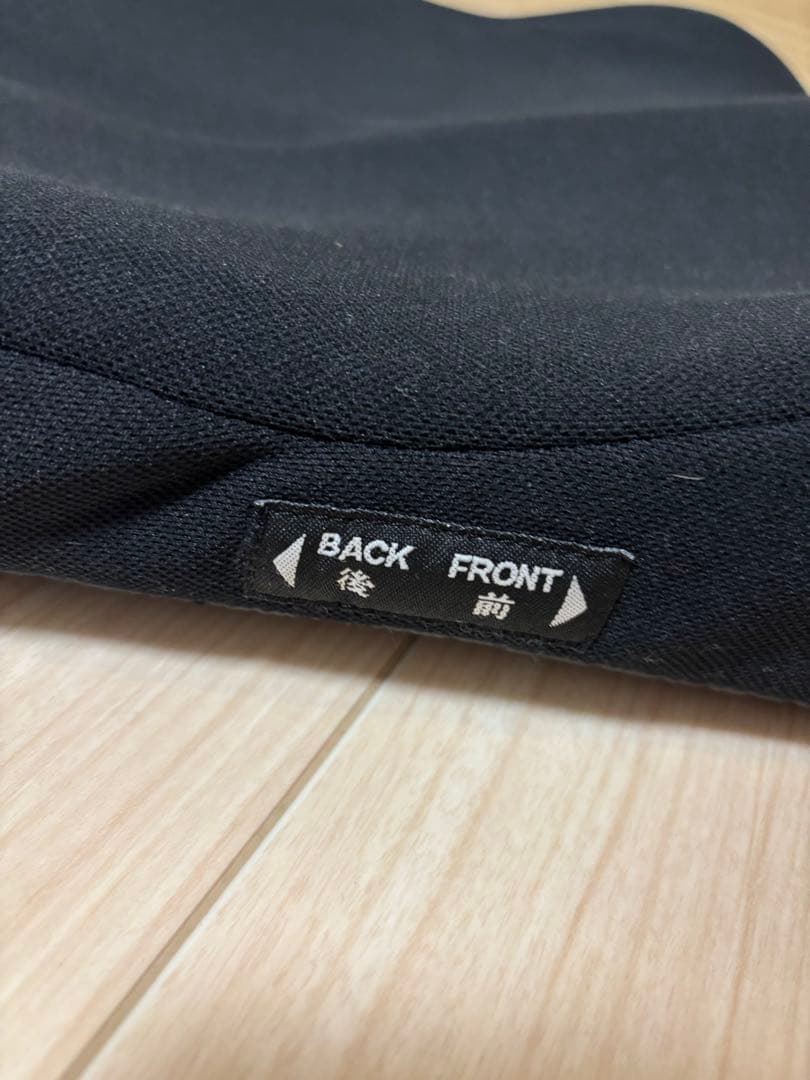 美品　EXGEL 骨盤・姿勢矯正クッション ブラック