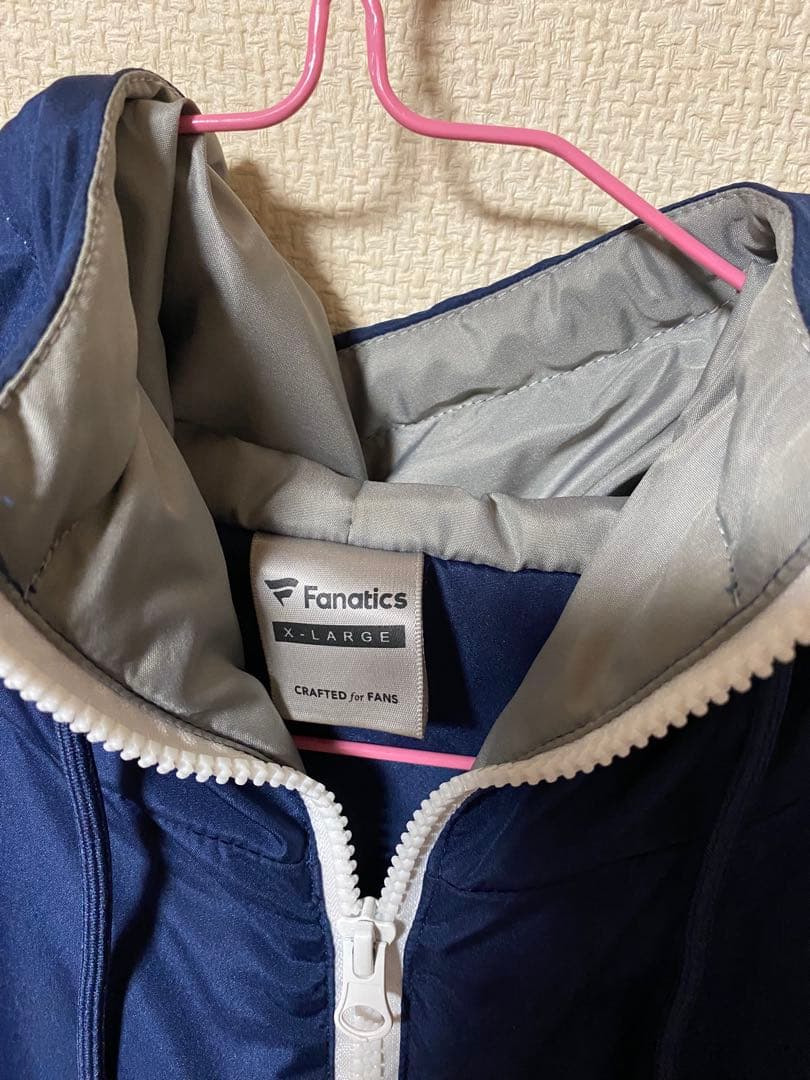 NIKEダウンコート、ヤンキースジャケット