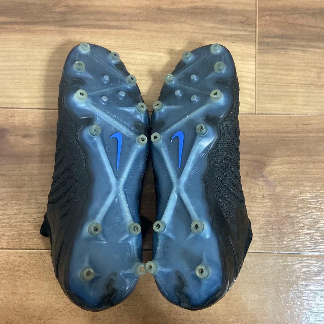 Nikeサッカーシューズ スパイクファントムGX
