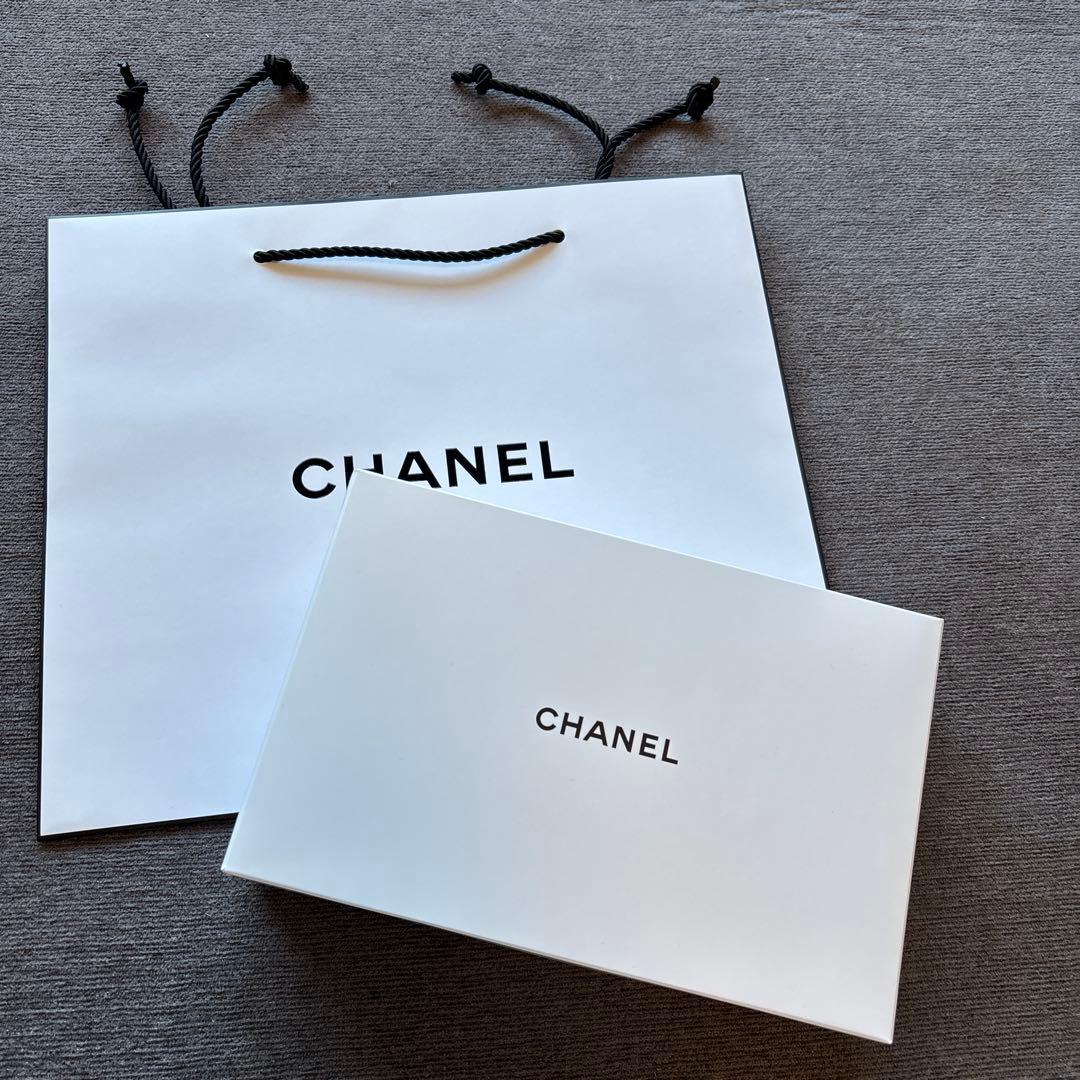 シャネル クリスマスコフレ2024 トータルルックセット