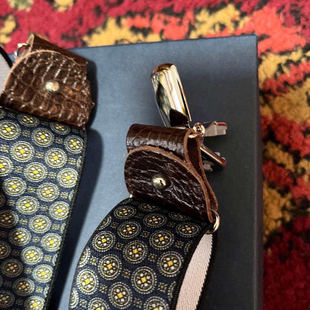 アルバートサーストン サスペンダー ネイビー  THURSTON