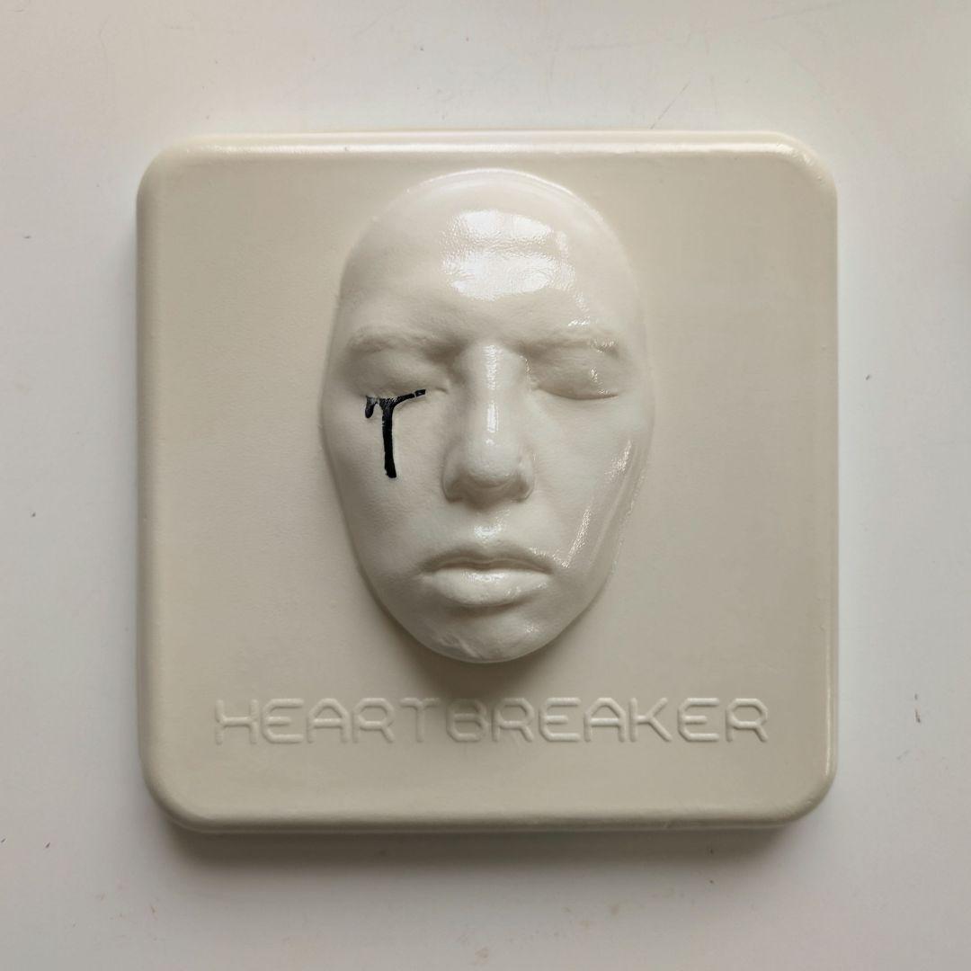 G-DRAGON HEARTBREAKER 初回盤