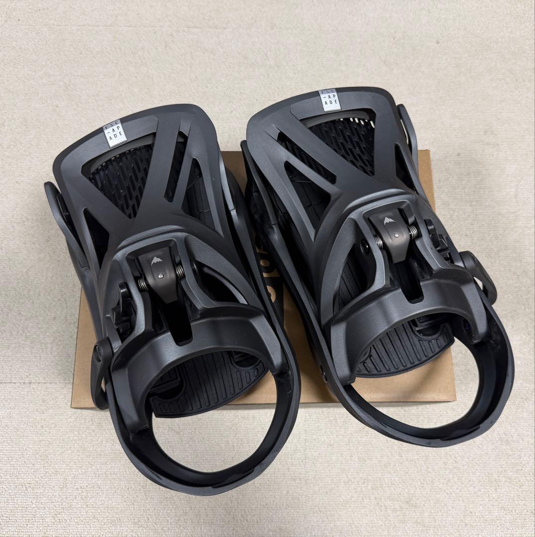 Burtonレディース用スノーボードビンディング ステップオンブラック Lサイズ