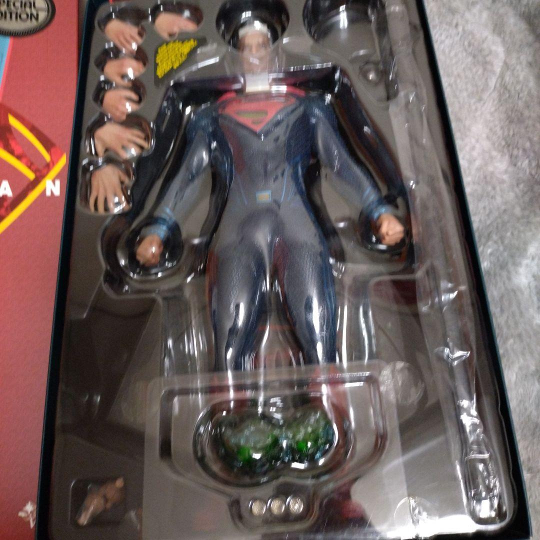 n*3様 ホットトイズ スーパーマン 限定 トイサピエンス