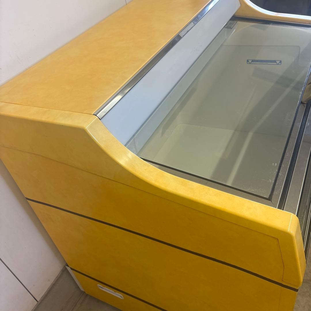 サンデン冷凍ショーケースGSR-900XB