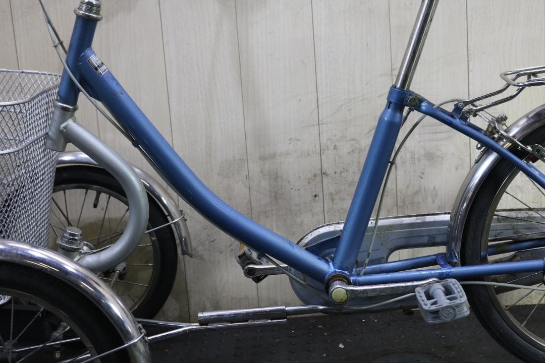 青い三輪シティサイクル 前カゴ付き