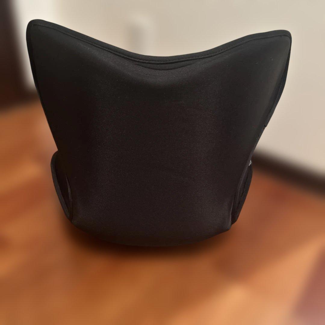 黒色 人間工学 姿勢矯正クッション