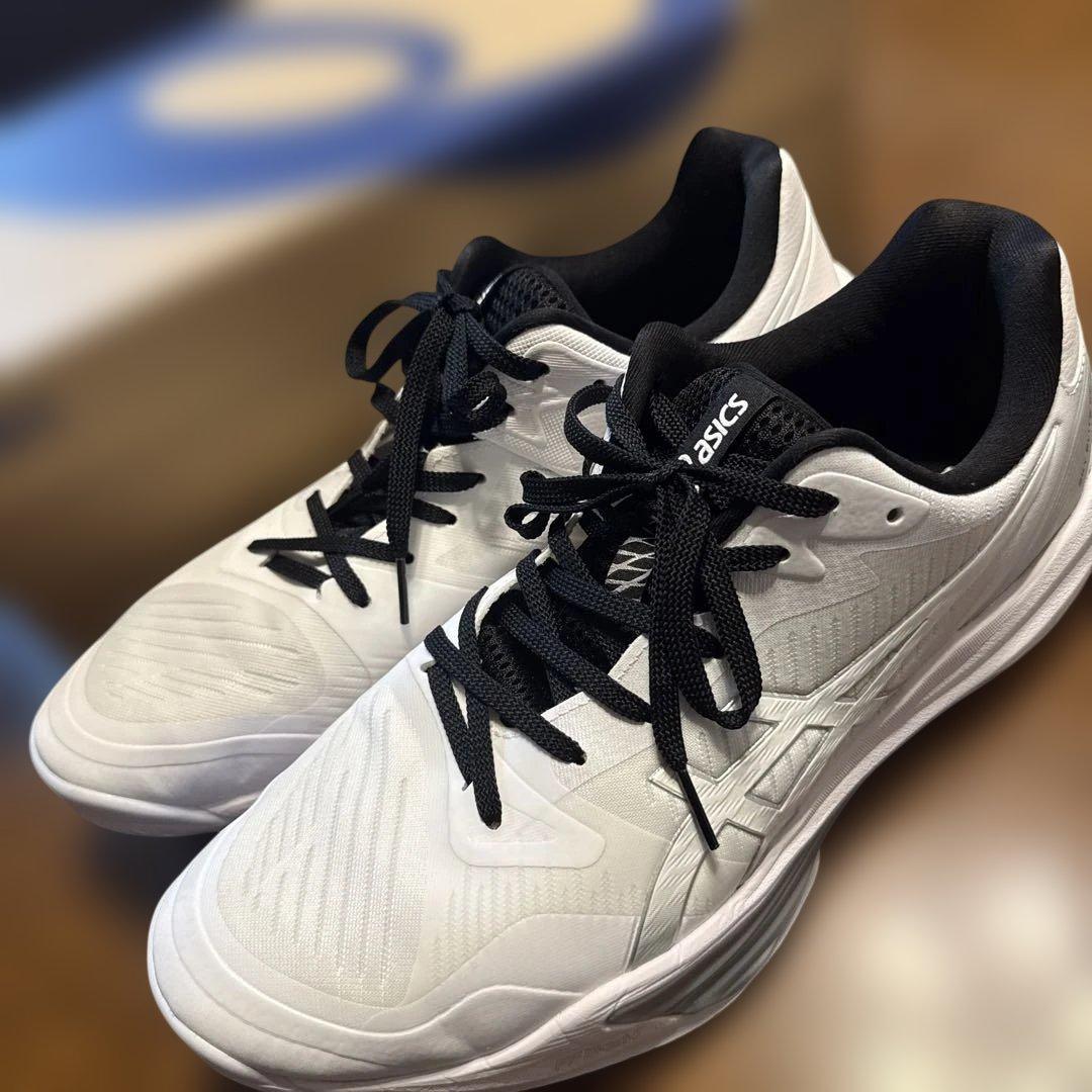 バレーボールシューズ 28.5