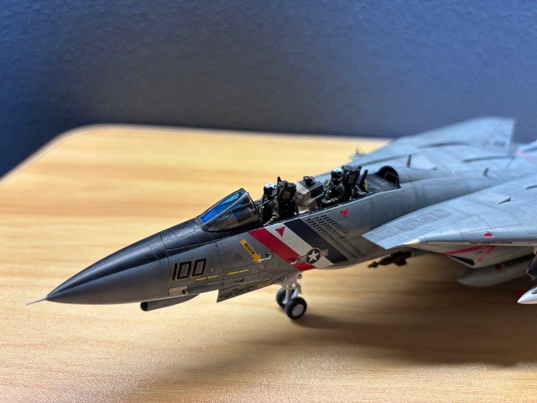 タミヤ　1/72 F-14D トムキャット　バウンティハンターズ　　戦闘機