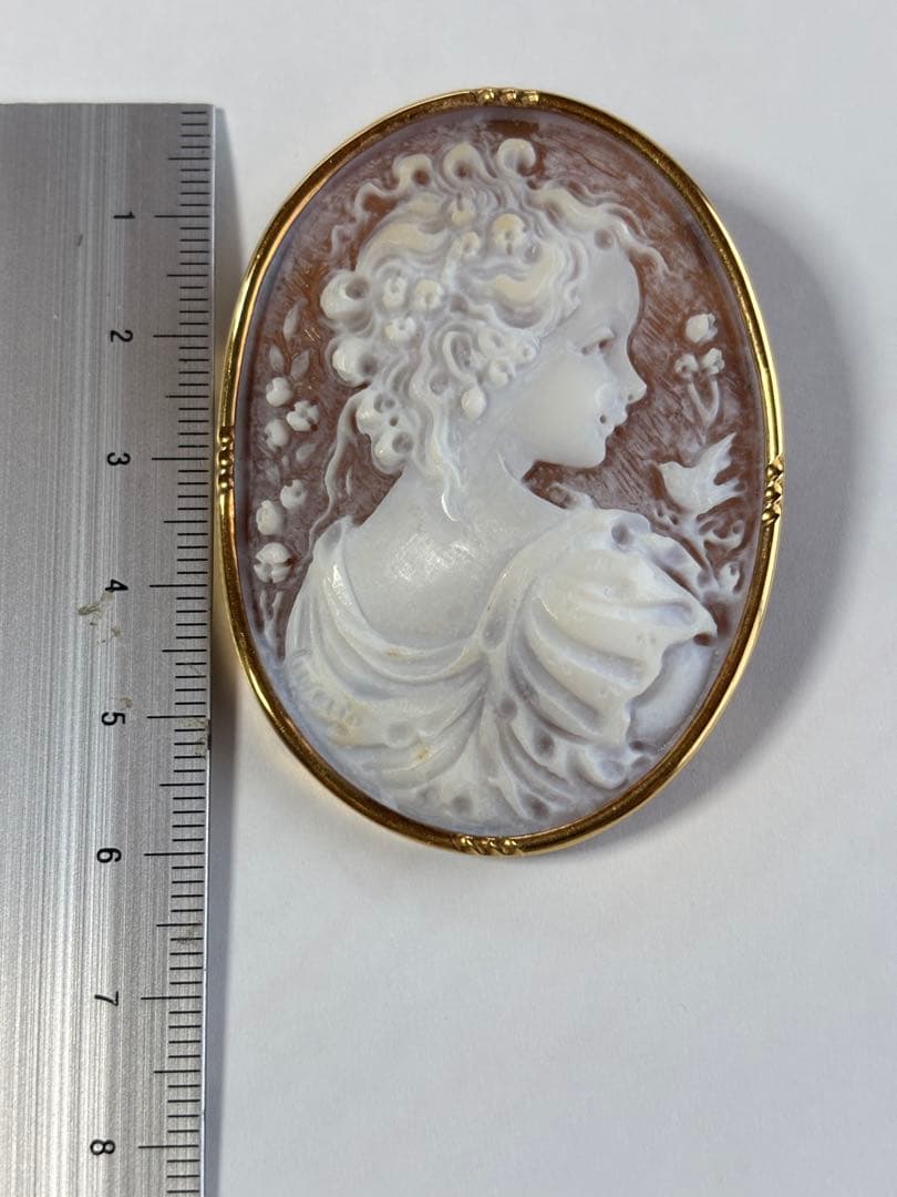 k18シェルカメオ　ペンダントトップ　ブローチ　2way