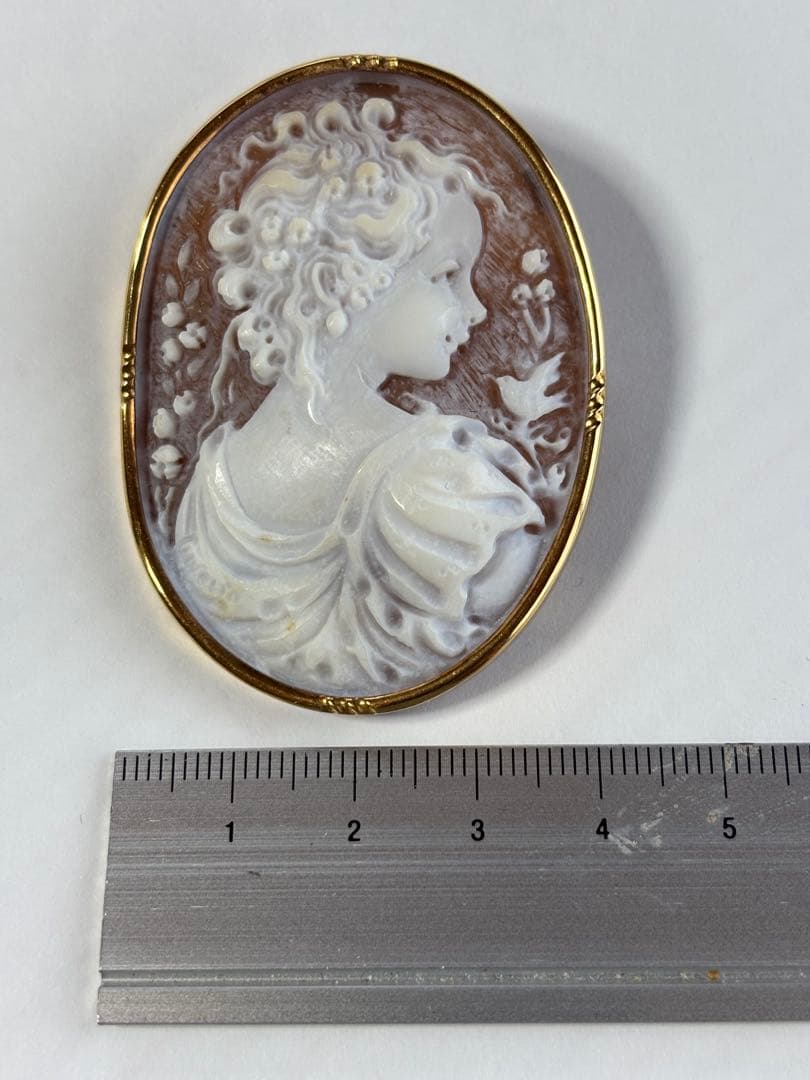 k18シェルカメオ　ペンダントトップ　ブローチ　2way