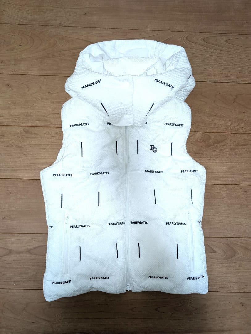 パーリーゲイツ　中綿　ダウン　ベスト　ホワイト　Sサイズ
