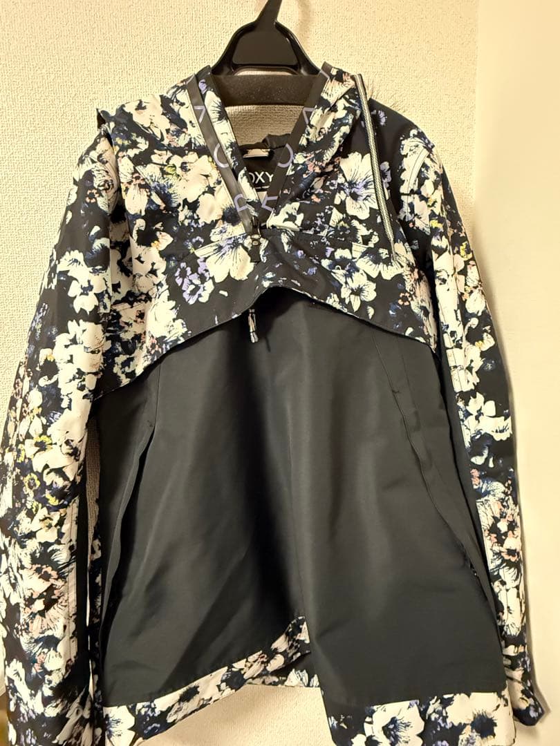 【最安値】ロキシー スノーボード ジャケット SHELTER JK ROXY