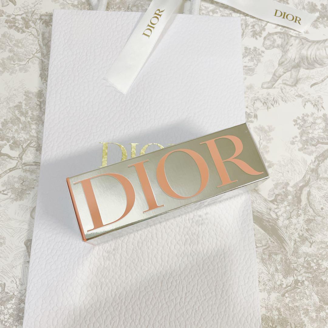新品未開封　ディオール アディクト ピーチー グロウ オードゥ パルファン