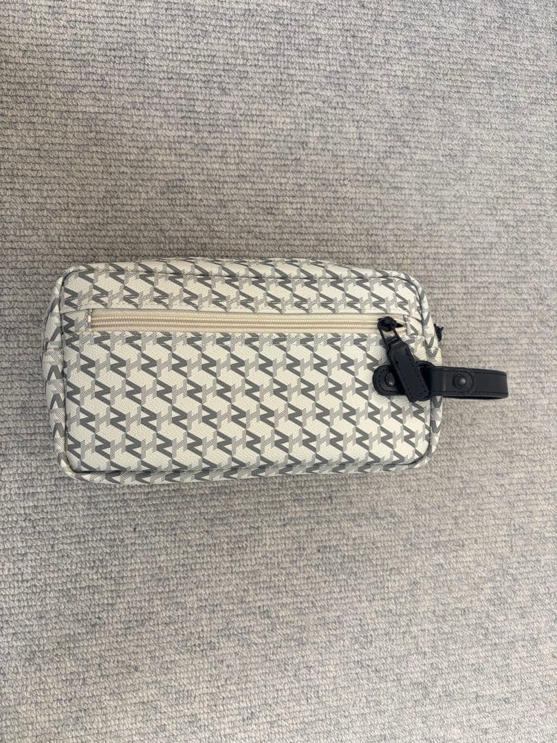 【新品未使用（タグなし）】ZERO HALLIBURTON カートポーチ