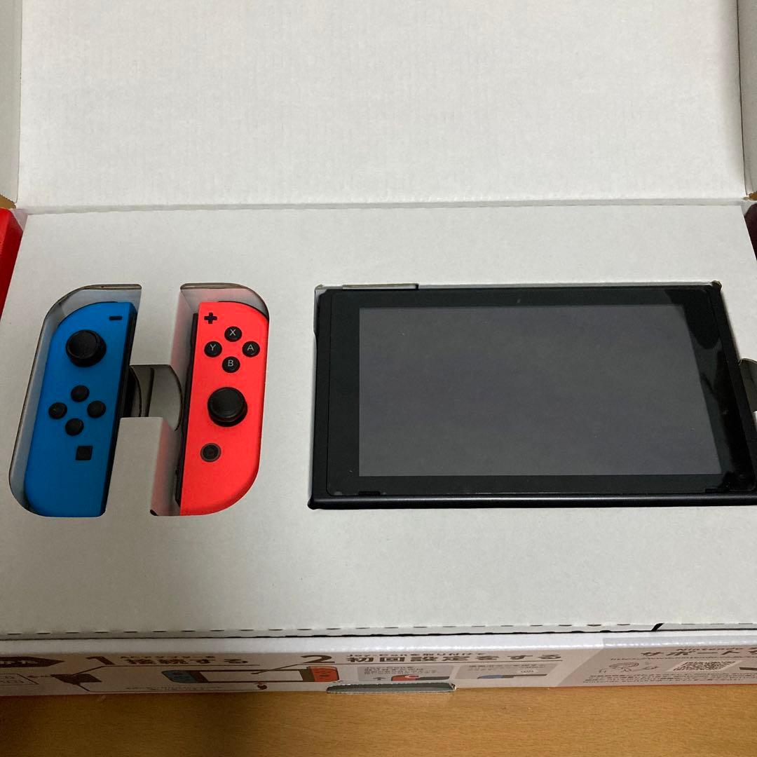 ニンテンドースイッチ本体 、ケース、コントローラー2個付き 箱あり