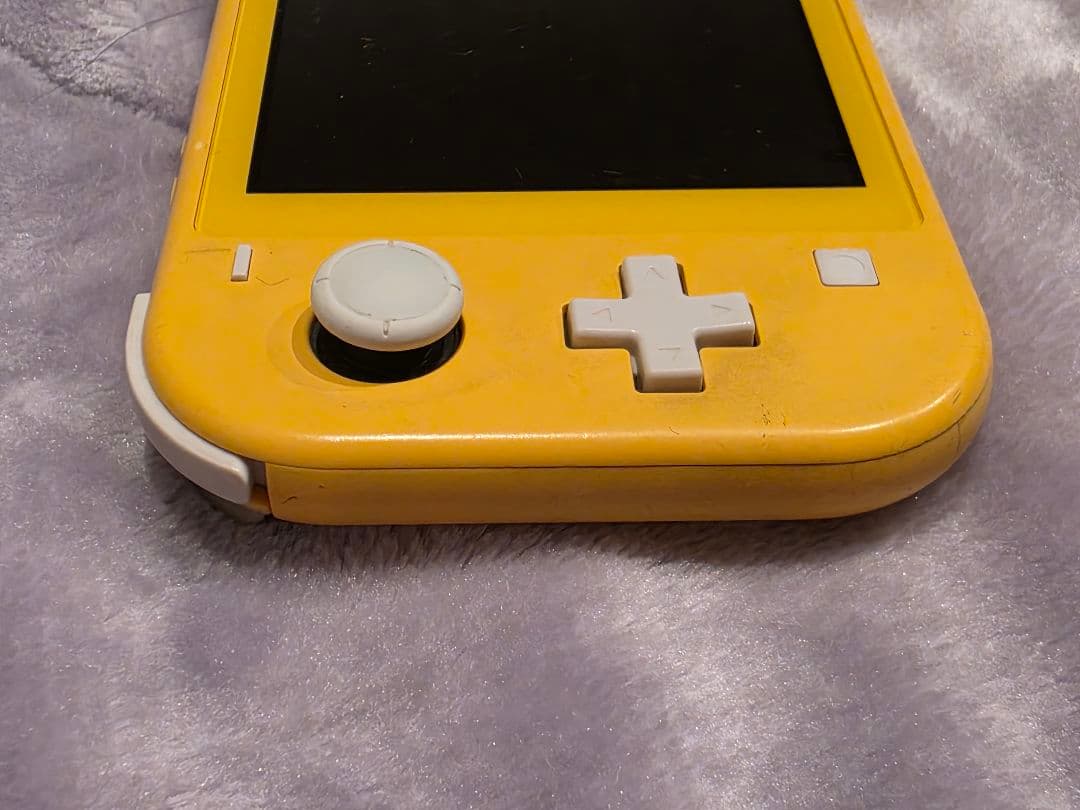 Switchライト イエロー