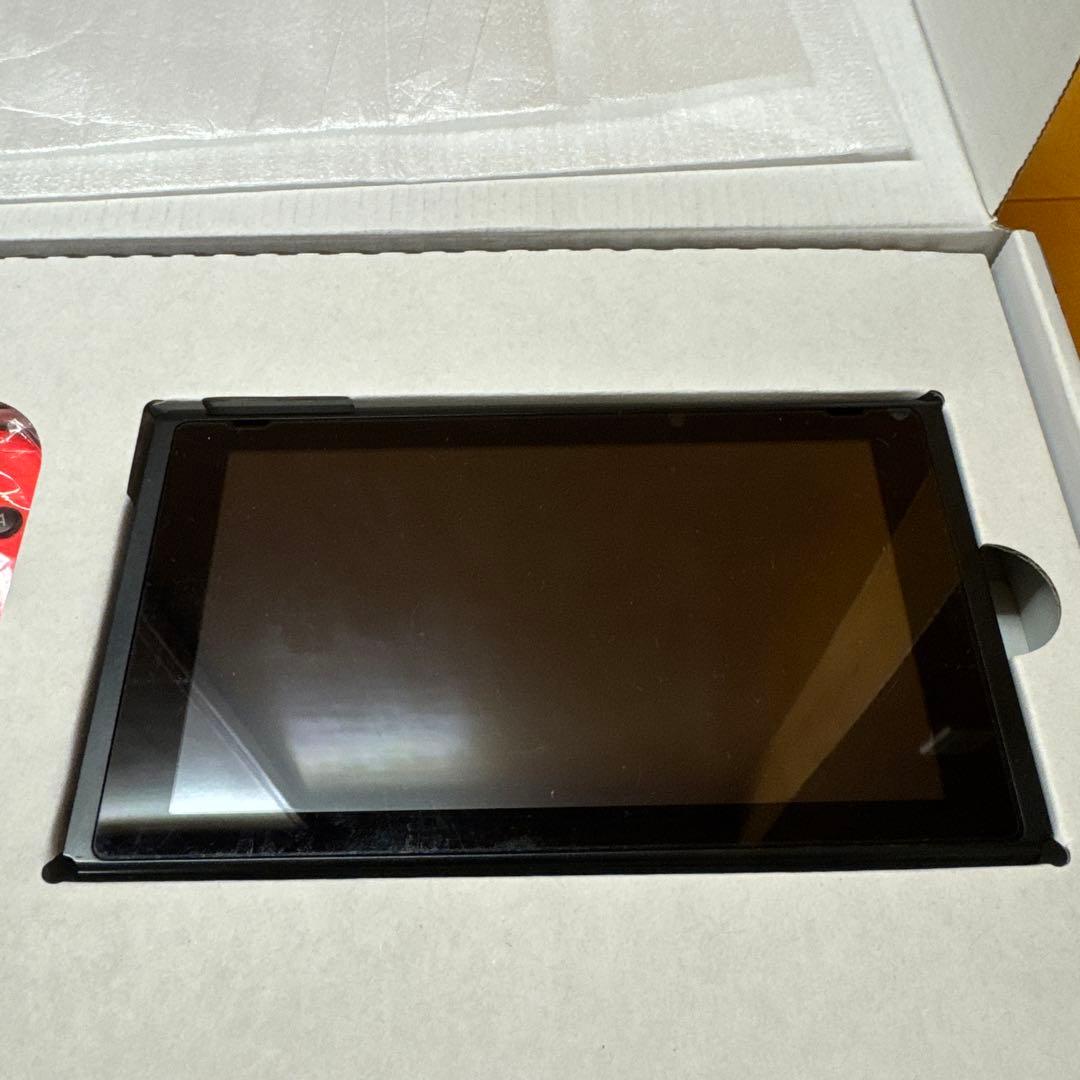 （値下げ中）Nintendo Switch 本体セット（プロコン•カセット付属）