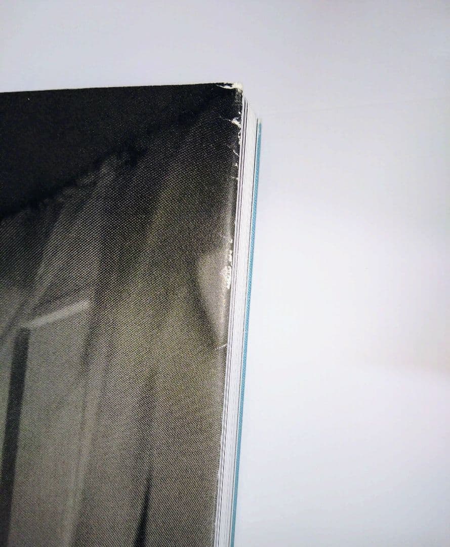 明るい部屋の中で : 寺田真由美作品集