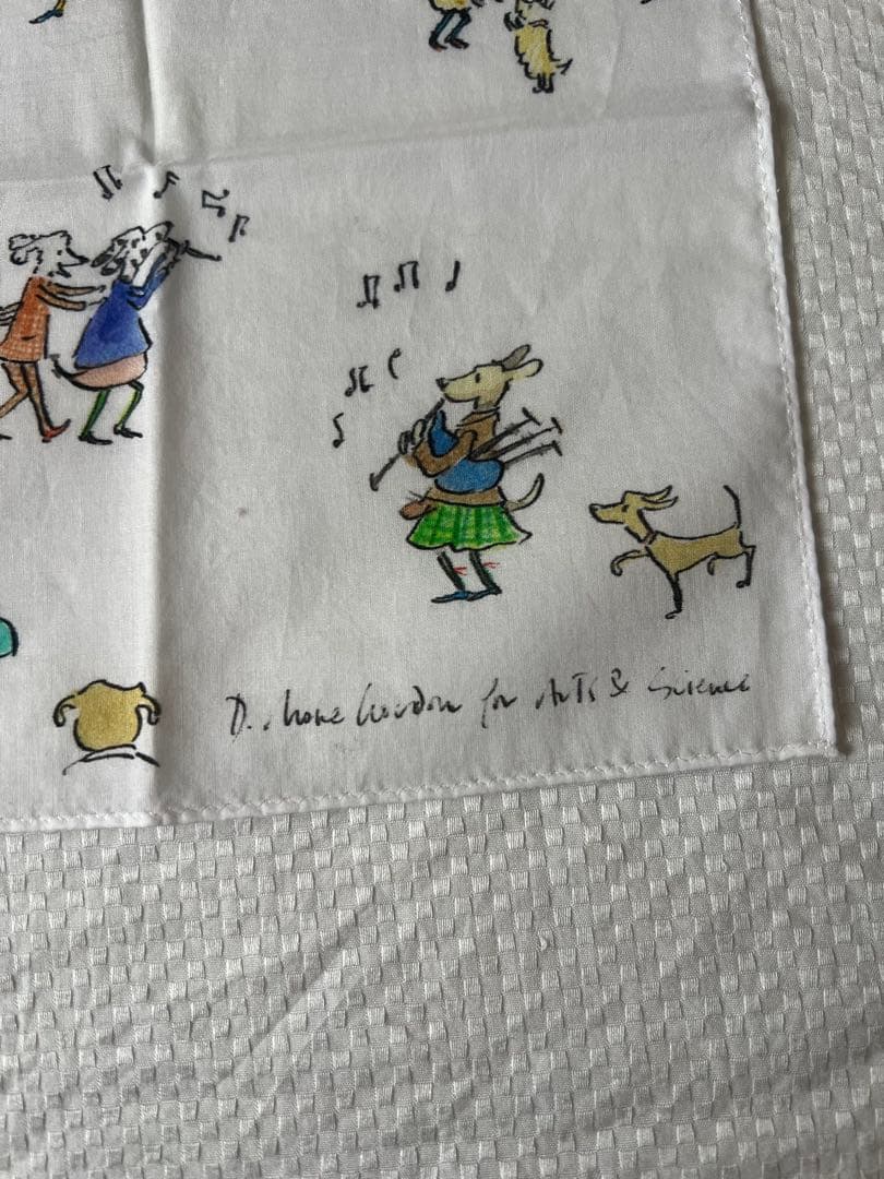 アーツ&サイエンス　ホリデーコレクション　ハンカチ ドメニカ・モア・ゴードン