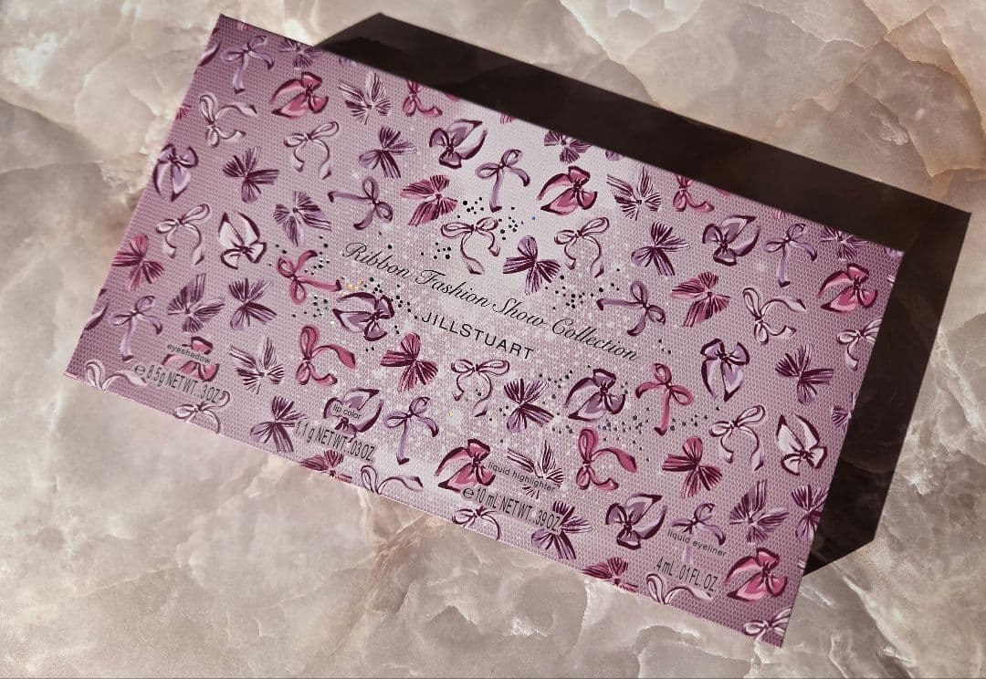 ジルスチュアート☆リボンファッションショー コレクション☆クリスマスコフレ☆完売