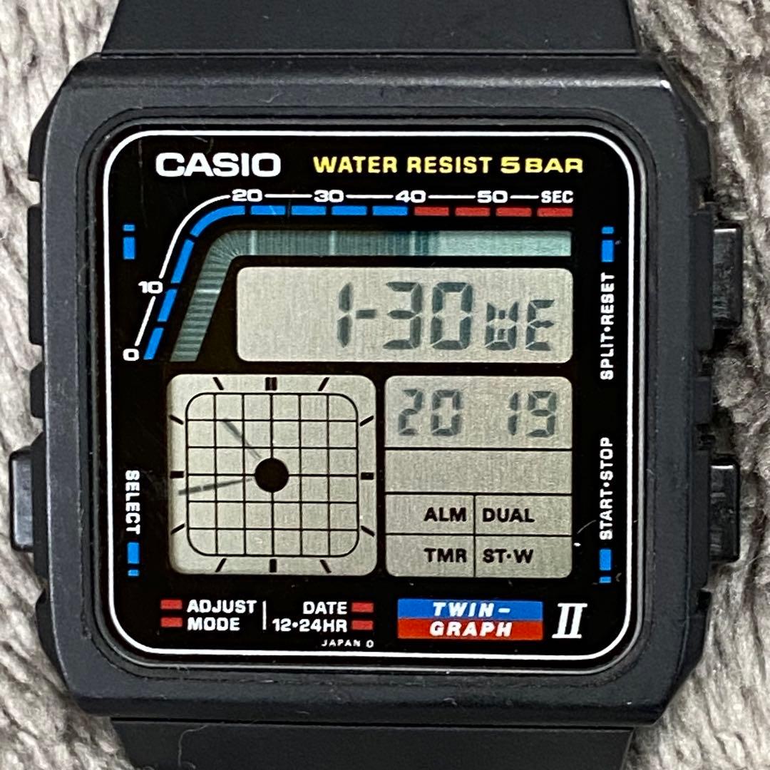 f*n様 CASIO TWIN GRAPH II デジタル腕時計 ベルト無し　じ