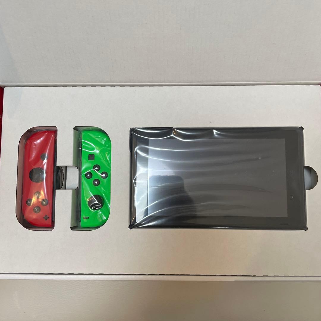 Nintendo Switch 本体 赤・緑 Joy-Con付き