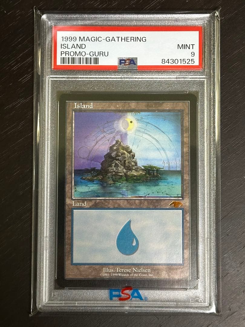 MTG Guru Land  グルランド 島 PSA9