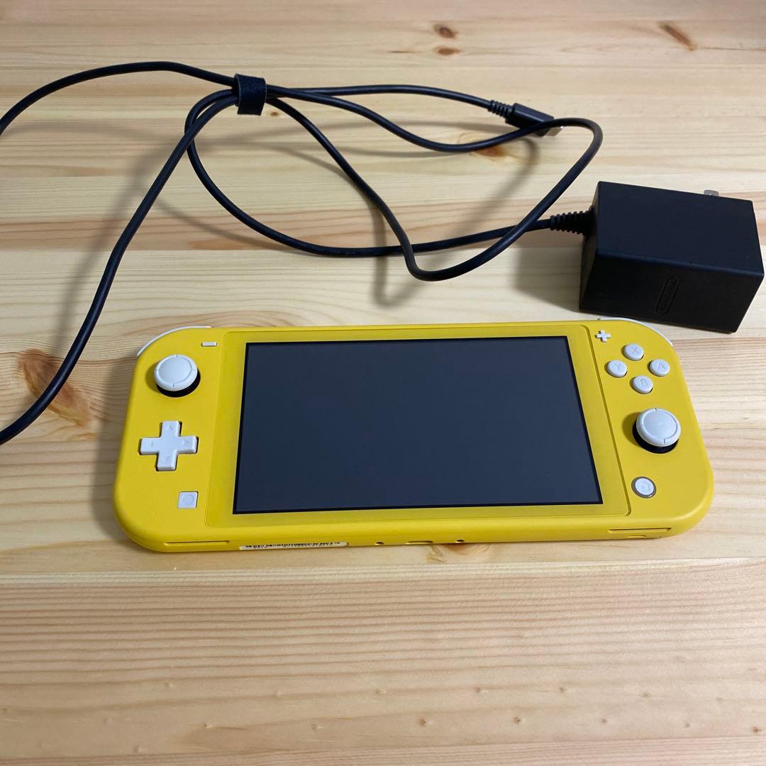 Nintendo Switch Lite 本体 イエロー【SDカード付】