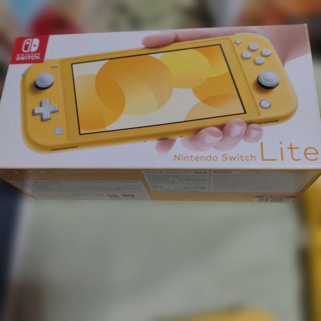 Nintendo Switch Lite イエロー 本体 初期化済み