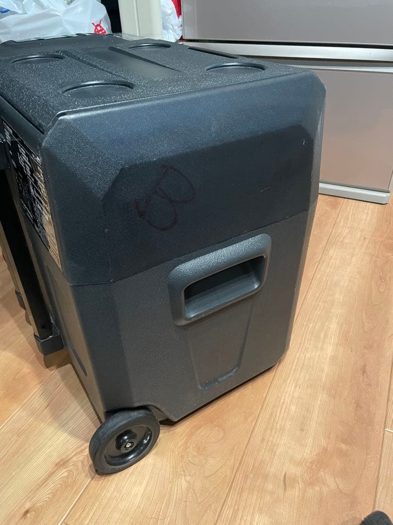 ポータブル冷蔵庫　40L アイリスオーヤマ