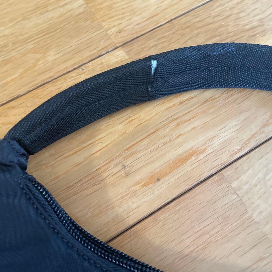 PRADA ナイロン ミニハンドバッグ アクセサリーポーチ