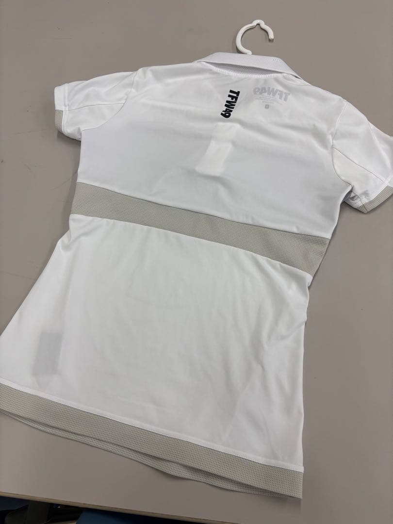 TFW49 ホワイト ポロシャツ レディース