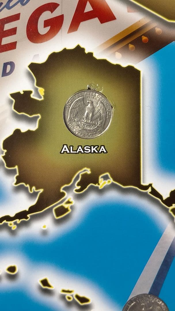 ♥♥。アメリカ25セントクォーター50州記念アルバム(56枚在中)。