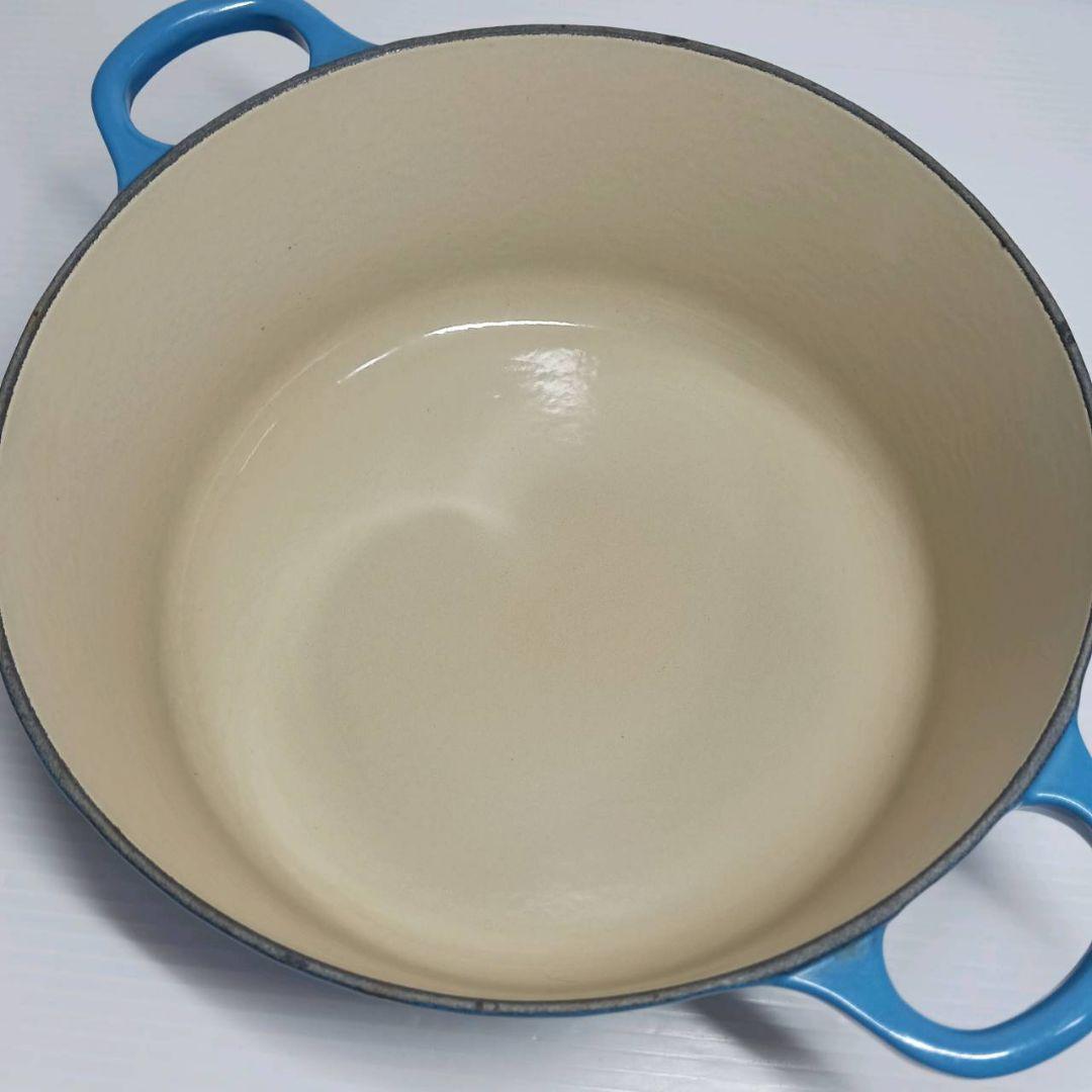 ルクルーゼ ココット・ロンド 24cm 両手鍋 マルセイユブルー 調理器具 青