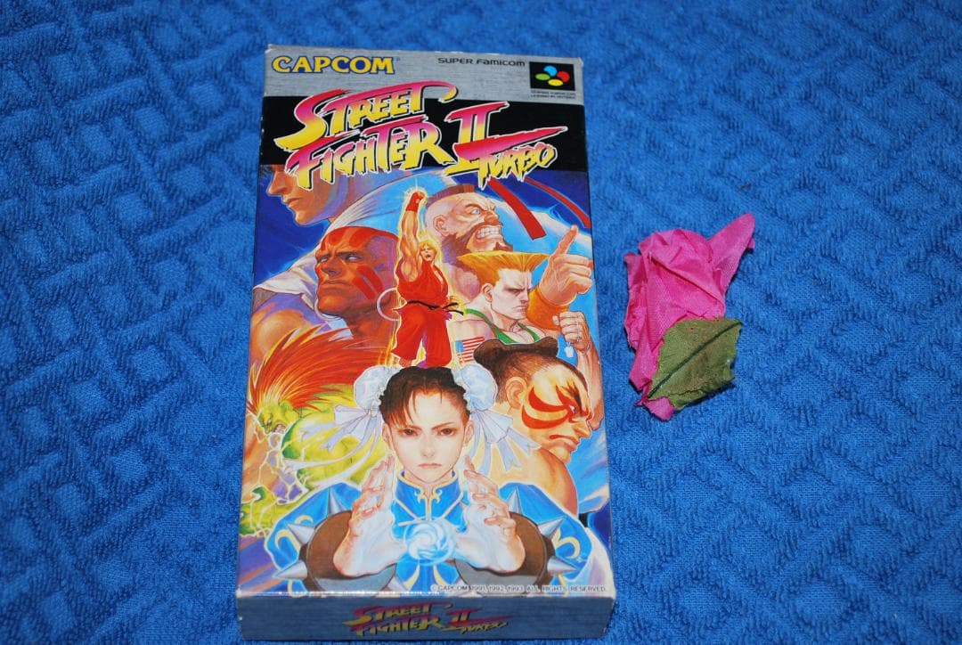 SFCソフト『ストリートファイターⅡターボ』（SHVC-TI）です。