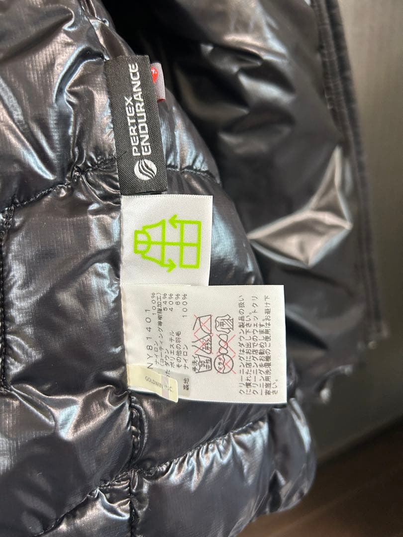 【超美品】THE NORTH FACE サンダーフーディー　ブラック