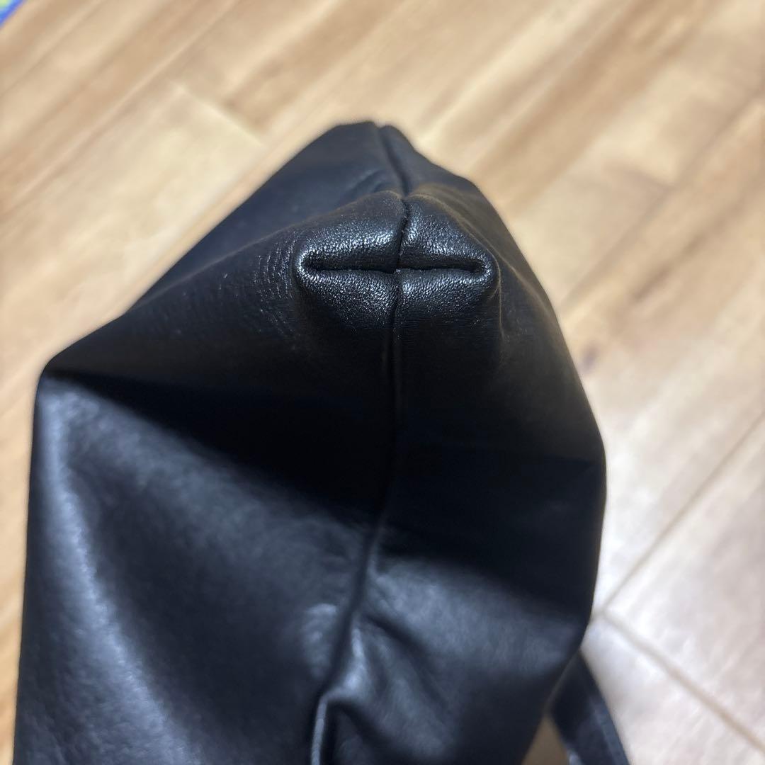 エンダースキーマ レザーショルダーバッグ ブラック