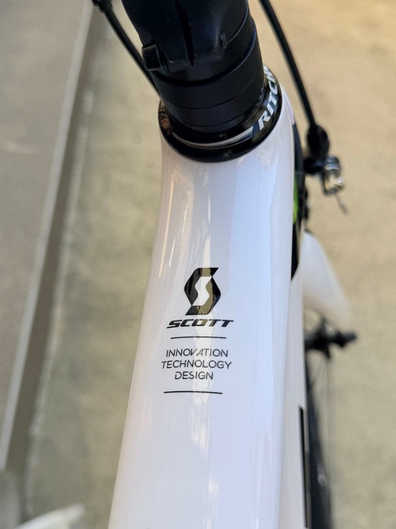 SCOTT ロードバイク ホワイト/グリーン 700C Shimano105